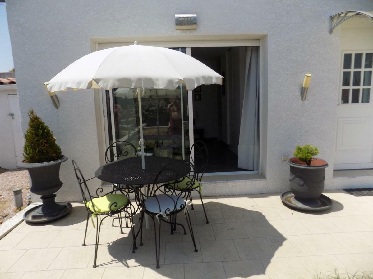 Villa Vaya Villemoustaussou Exteriér fotografie
